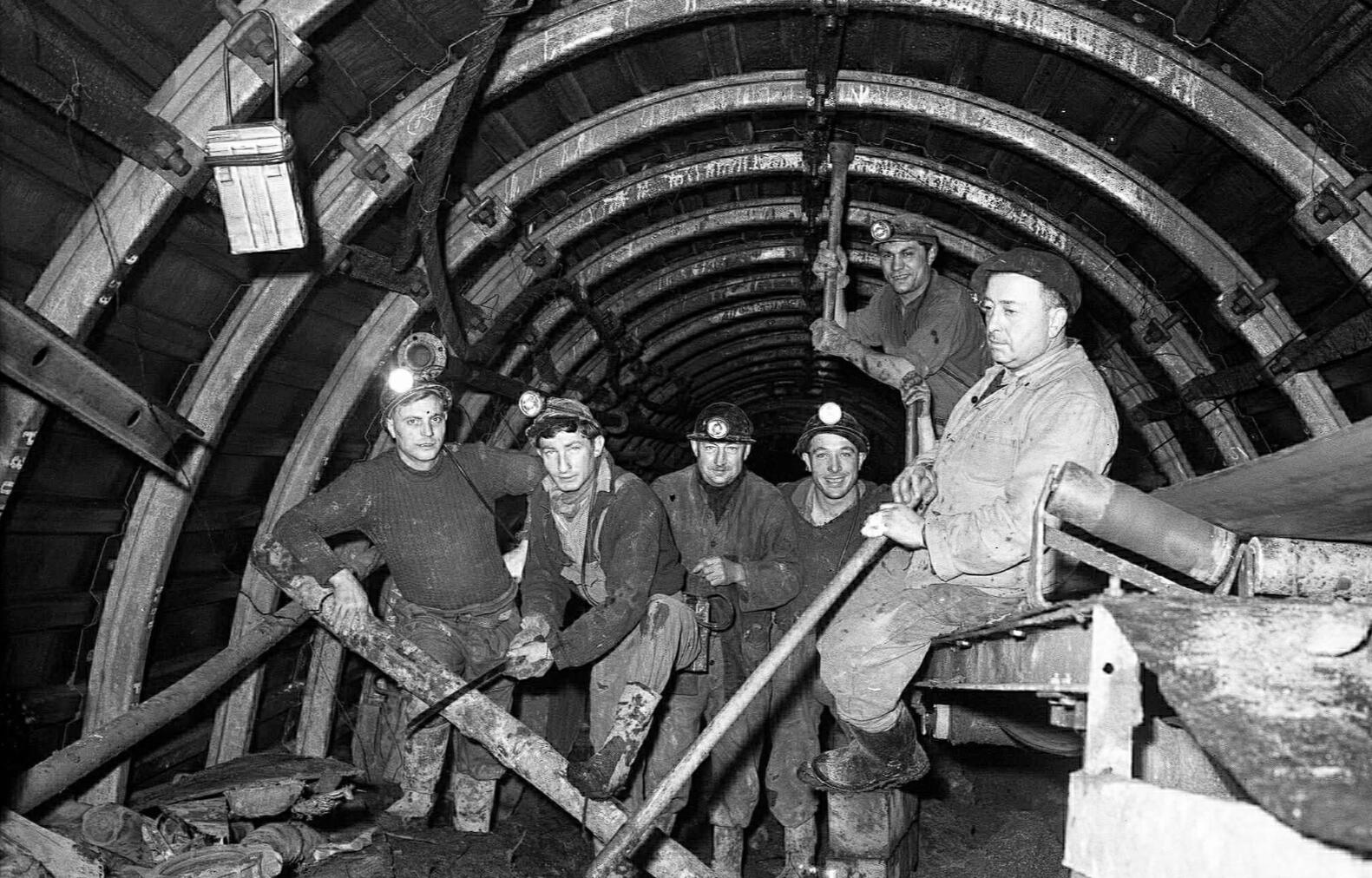 Le Puits des Combes - Archive 1950