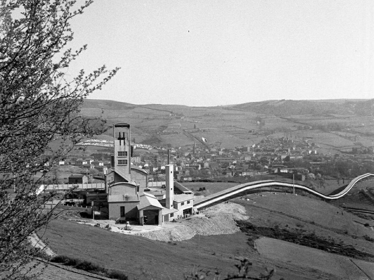 Le puits des Combes - Archive 1950